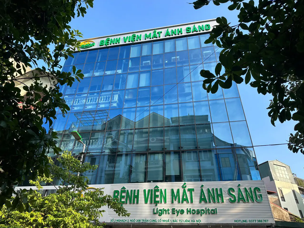 Bệnh viện Mắt Ánh Sáng - nơi gửi gắm uy tín với nhiều năm kinh nghiệm trong phẫu thuật Phakic ICL