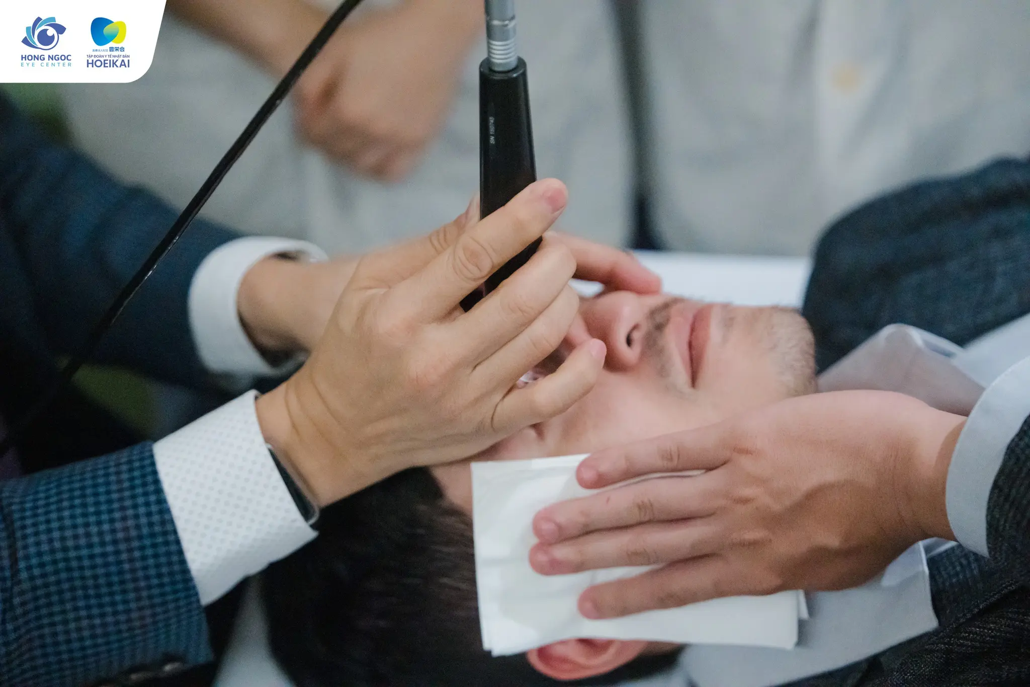 ỨNG DỤNG TRÍ TUỆ NHÂN TẠO TRONG PHẪU THUẬT PHAKIC ICL TẠI TRUNG TÂM MẮT HỒNG NGỌC 