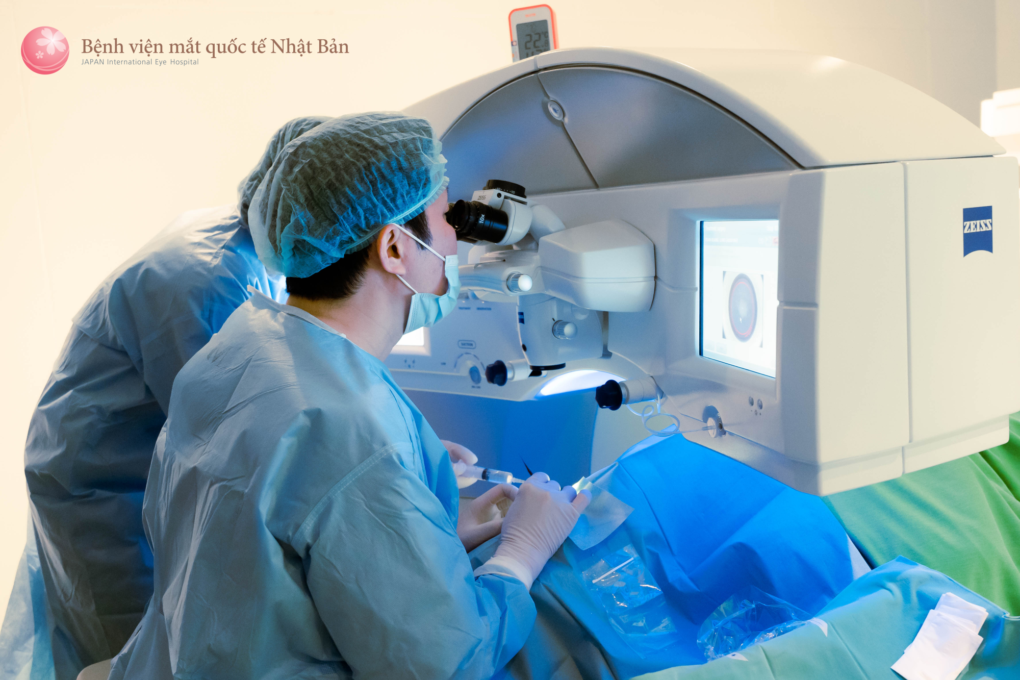 Modern vision correction surgery at Japan International Eye Hospital
