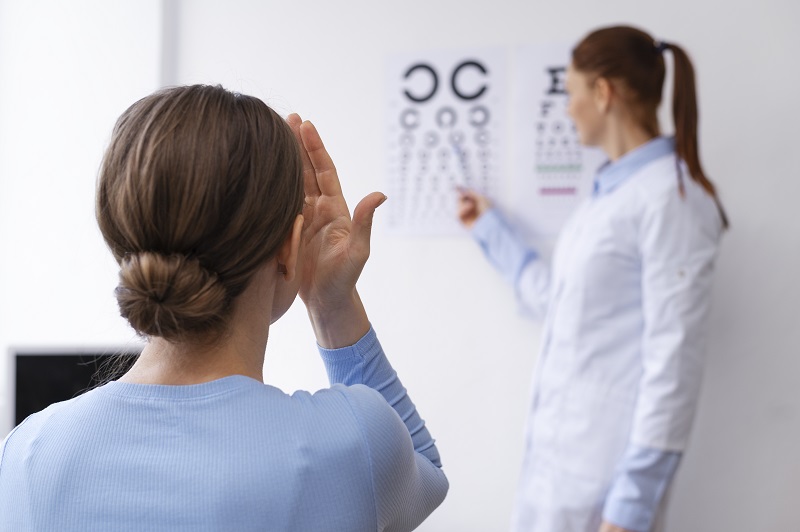 Astigmatism test using concentric circles